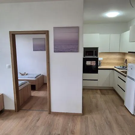 Majka Apartman 3 アパート *